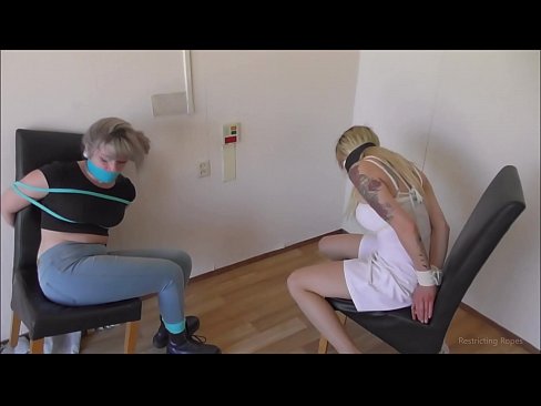 ❤️ Viciado / amarrado e amordaçado / donzela em apuros ❤ Porno doméstico em pt-br.pornovore.ru ❤